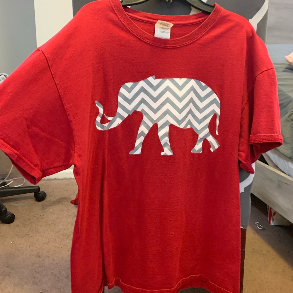 Basic elephant T-shirt